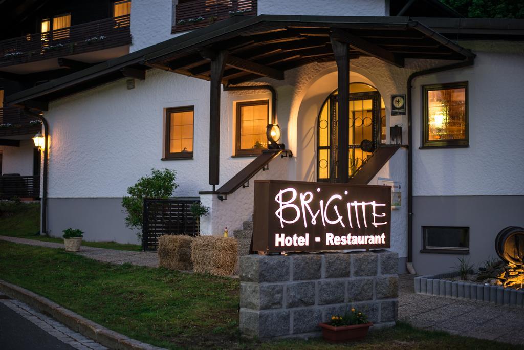 Hotel Restaurant Brigitte Warmensteinach Esterno foto